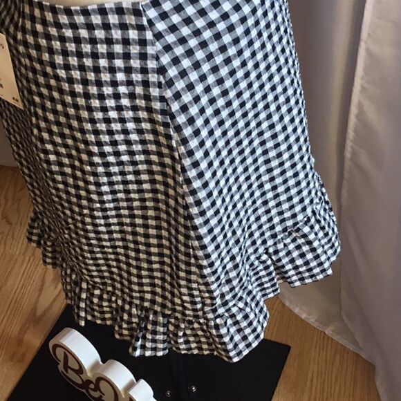 Seersucker gingham in black & white top & skort st - Picture 7 of 15